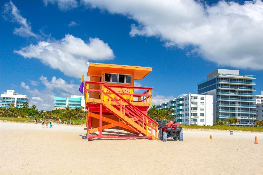 Ocean Walk Apartments Miami Beach Exterior photo